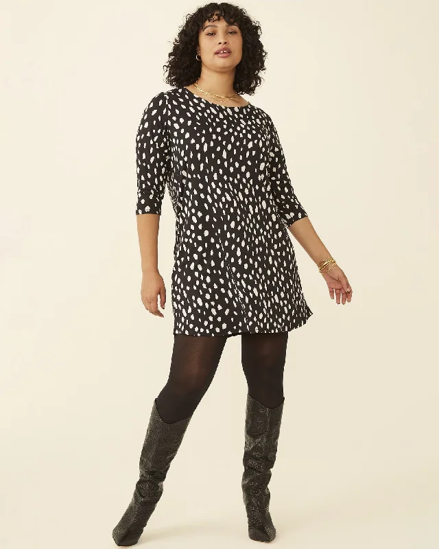 Carmen Criss-Cross Back Knit Dress | Black / White