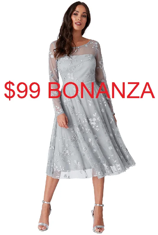 11135S Silver-grey soft tulle and lace. Long sleeve midi dress. Size 8. Fashionable A-Line Midi Dress 11135S Silver-grey soft tulle and lace. Long sleeve midi dress. Size 8. Fashionable A-Line Midi Dress