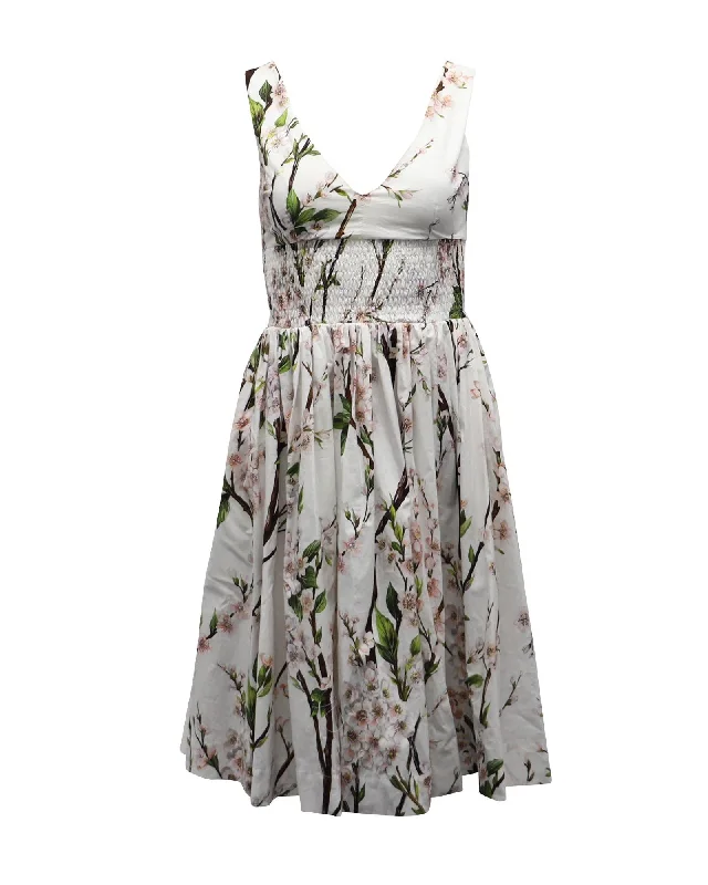 Cherry Blossom Print Cotton Midi Dress with V-Neck Trendy Off-Shoulder Button Midi Dress Cherry Blossom Print Cotton Midi Dress with V-Neck Trendy Off-Shoulder Button Midi Dress