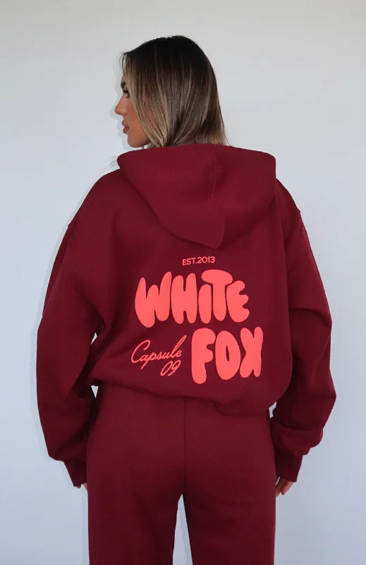 Capsule 9 Star Of The Moment Oversized Hoodie Burgundy Hoodie with Turtle Neck Cozy Winter