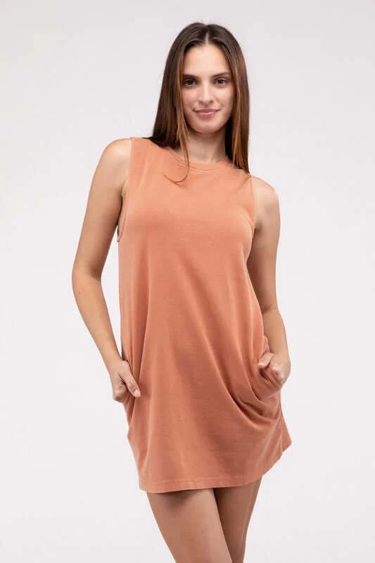 Sleeveless Mini Dress Chic Sleeveless Mini Dress
