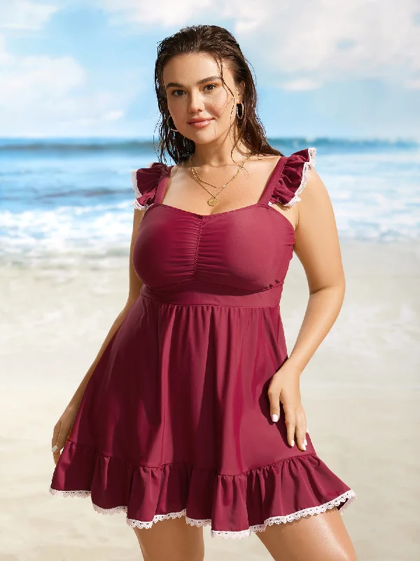 Heart Neckline Gathered Patchwork Lace Trim Swim Dress Modern High-Waisted Swimsuit