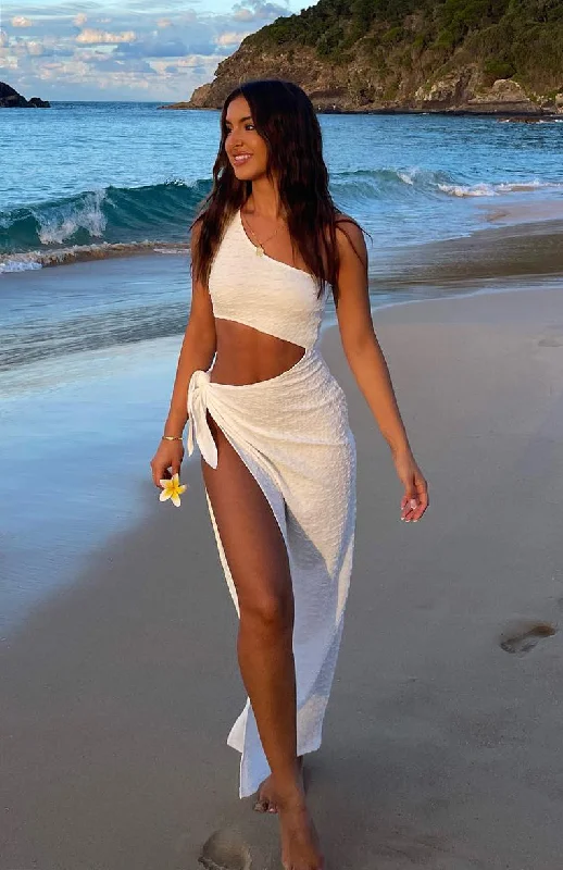 Dream Girl Maxi Dress White Comfortable Plunging Neckline Maxi Dress