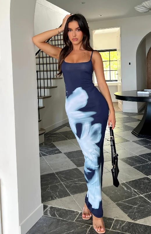 Feeling The Heat Maxi Dress Greyscale Floral Stylish Empire Waist Maxi Dress