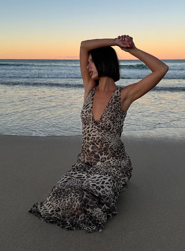Nellie Maxi Dress Leopard Cozy Ribbed Maxi Dress