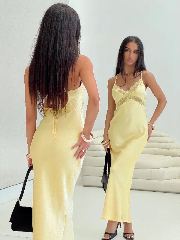 Treasure Bias Cut Maxi Dress Lemon Comfortable Maxi Dress with Belt