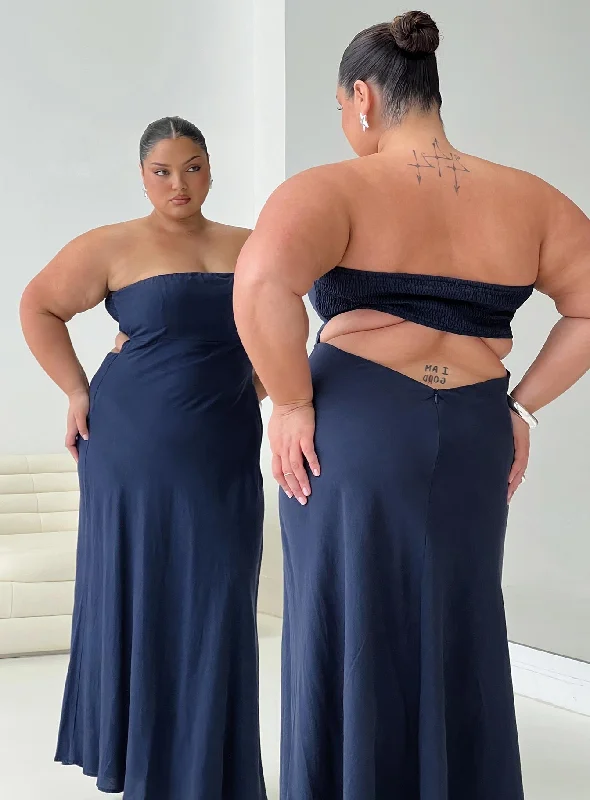 Yahir Strapless Maxi Dress Navy Curve Fashionable Off-Shoulder Maxi Dress