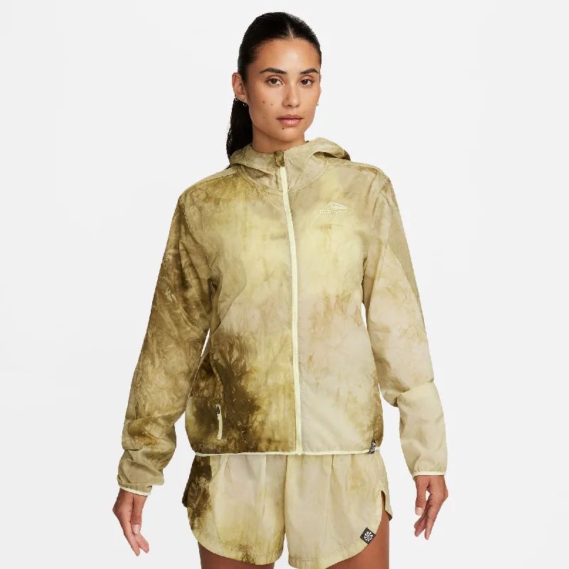 Nike Women's Repel Trail Running Jacket Neutral Olive / Luminous Green Collared Jacket Crew Neck Jacket Turtle Neck Jacket Nike Women's Repel Trail Running Jacket Neutral Olive / Luminous Green Collared Jacket Crew Neck Jacket Turtle Neck Jacket