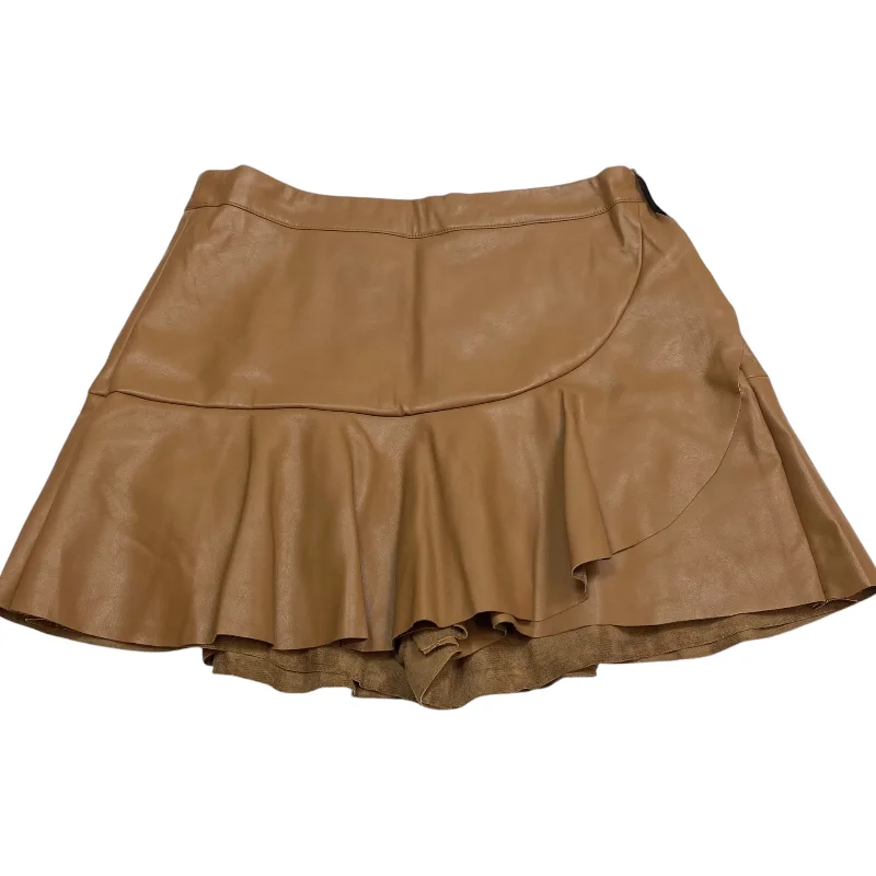 Skort By Do + Be In Brown, Size: M lightweight skirt design